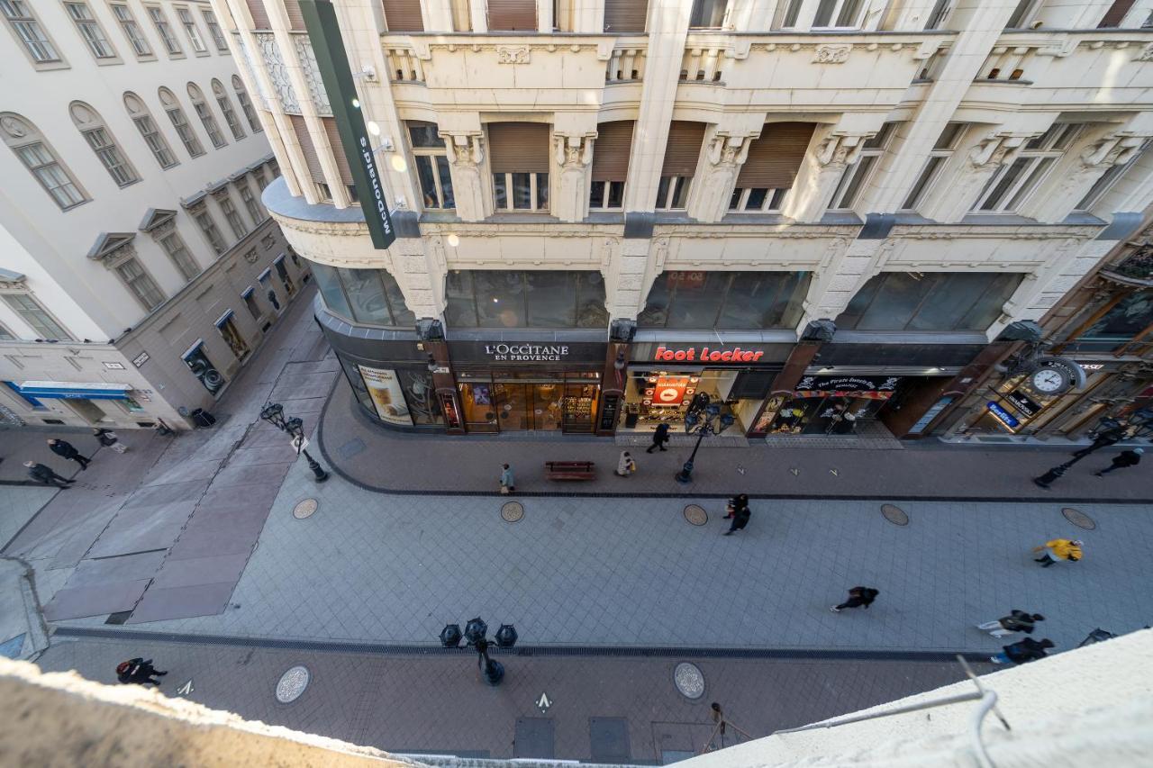 Elisabeth Apartment On Vaci Street Budapest Eksteriør billede